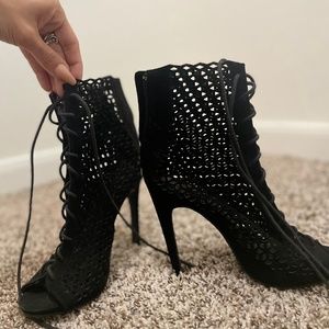 Black high heel open shoes